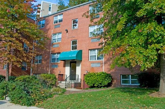 affordable apartments in silver spring md croydon manor apartments 104 court silver spring md 20901 rent cheap apartments in md from 1090 rentcaf affordable apartments in silver spring md croydon manor apartments 104 court silver spring md 20901 rent cheap apartments in md from 1090 rentcaf